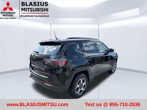 Used 2022 Jeep Compass Trailhawk w/ Trailhawk Elite Group AWD/4WD image 8