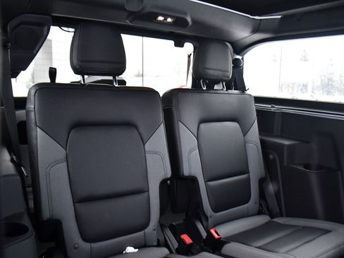 Used 2024 Ford Bronco Big Bend image 16