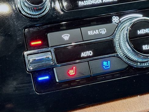 Used 2024 Lincoln Navigator L Black Label image 21