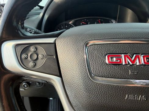 Used 2019 GMC Terrain SLT AWD/4WD image 19