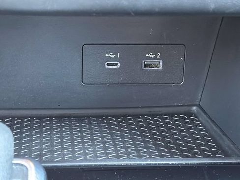 Certified 2024 Nissan Pathfinder SV FWD image 27