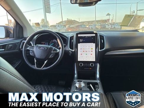 Used 2024 Ford Edge Titanium AWD/4WD image 18