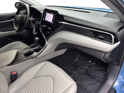 Used 2023 Toyota Camry SE FWD image 49