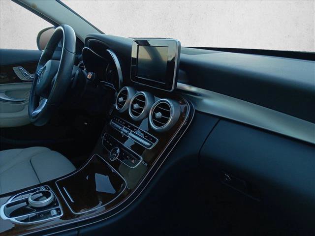Used 2018 Mercedes-Benz C 300 Sedan image 21