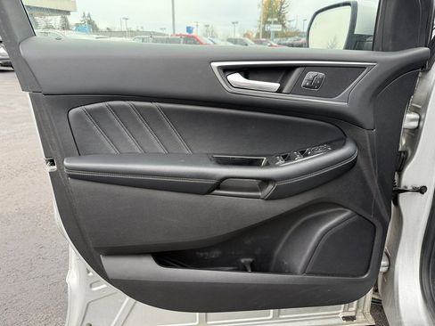 Certified 2017 Ford Edge Sport w/ Technology Package image 16