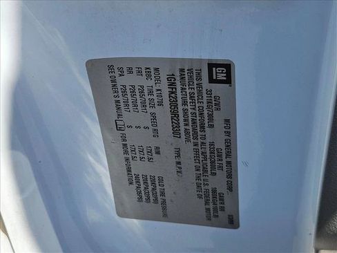 Used 2009 Chevrolet Tahoe LT w/ Luxury Package image 30