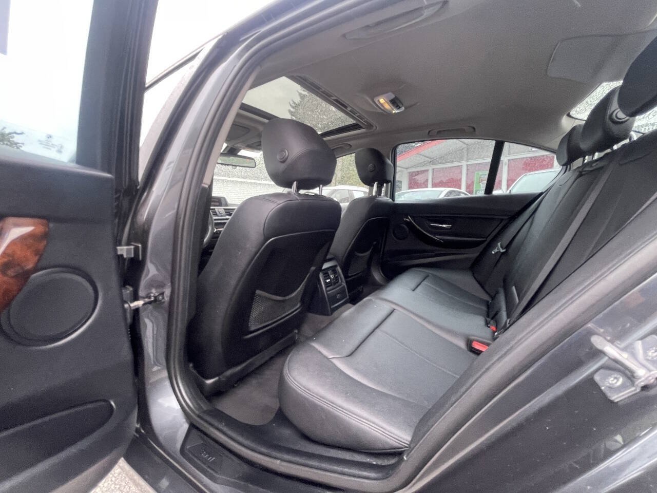 Used 2014 BMW 328i Sedan RWD image 21