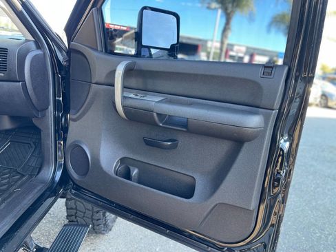 Used 2007 Chevrolet Silverado 2500 LT w/ 1LT Convenience Package image 31