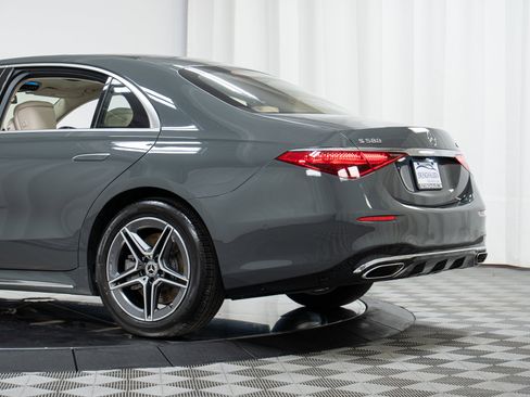 Certified 2024 Mercedes-Benz S 580 4MATIC Sedan image 33