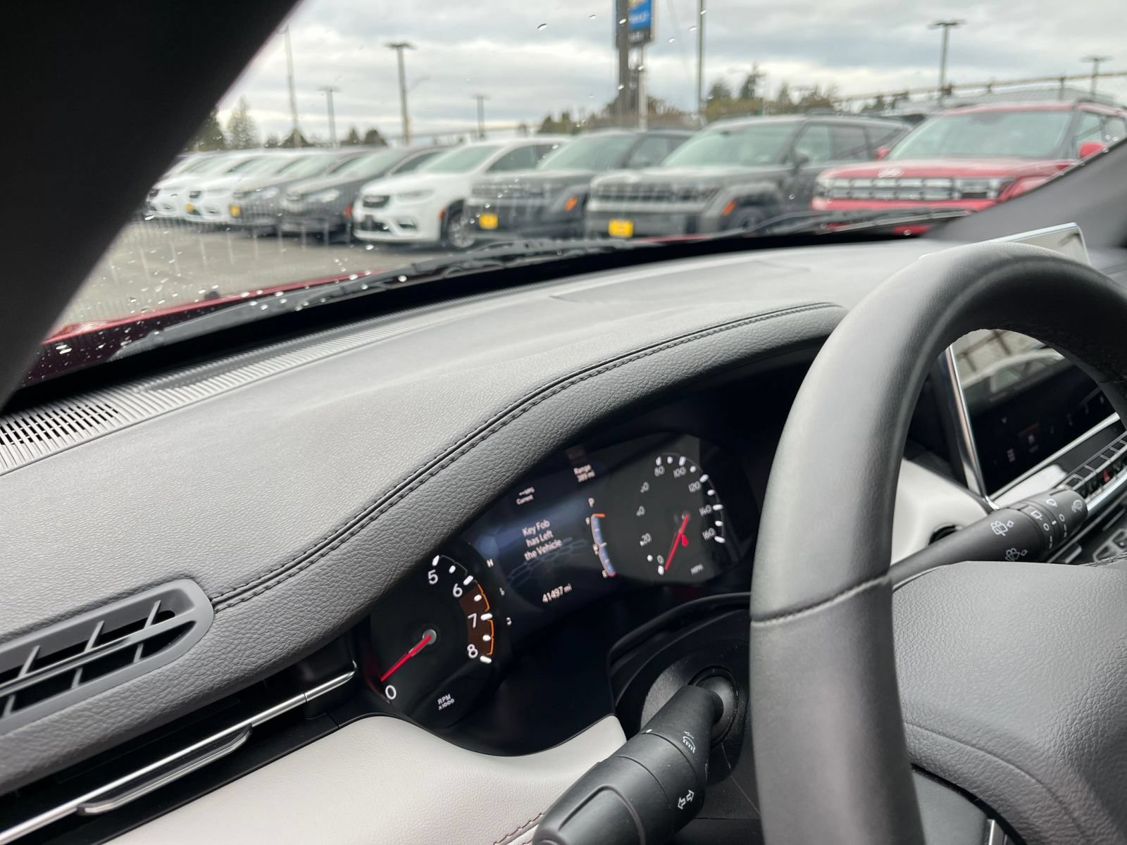 Used 2025 Jeep Compass Limited AWD/4WD image 34