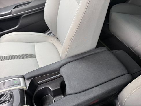 Certified 2018 Honda Civic LX image 14