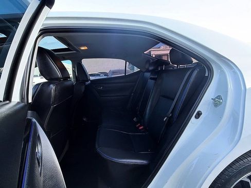 Used 2019 Toyota Corolla XSE FWD image 16