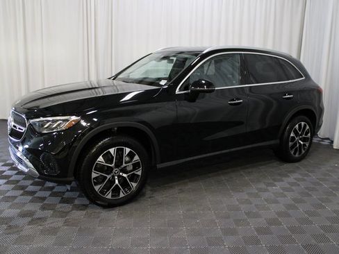 New 2025 Mercedes-Benz GLC 350e 4MATIC image 3