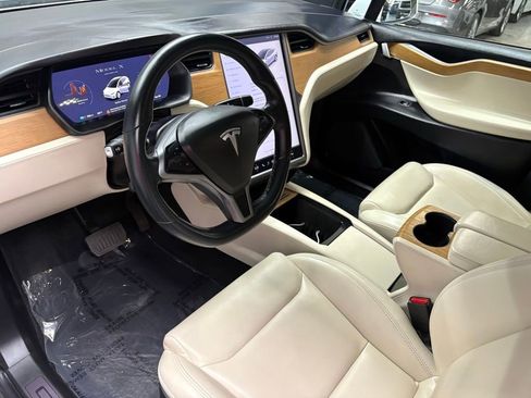 Used 2020 Tesla Model X Long Range AWD/4WD image 38