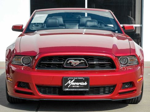 Used 2013 Ford Mustang Premium image 5