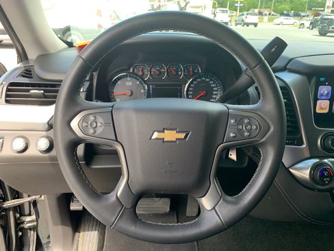 Used 2017 Chevrolet Suburban LS w/ Skid Plate Package AWD/4WD image 11