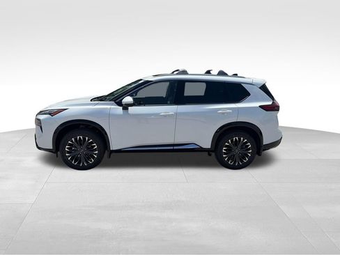 New 2026 Nissan Rogue Platinum w/ Platinum Premium Package AWD/4WD image 3