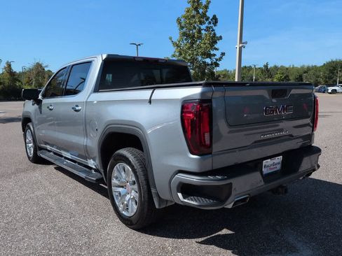 Used 2024 GMC Sierra 1500 Denali w/ Technology Package AWD/4WD image 4