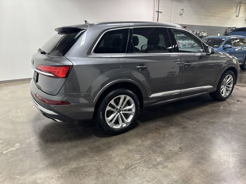 Used 2025 Audi Q7 3.0T Premium Plus image 3
