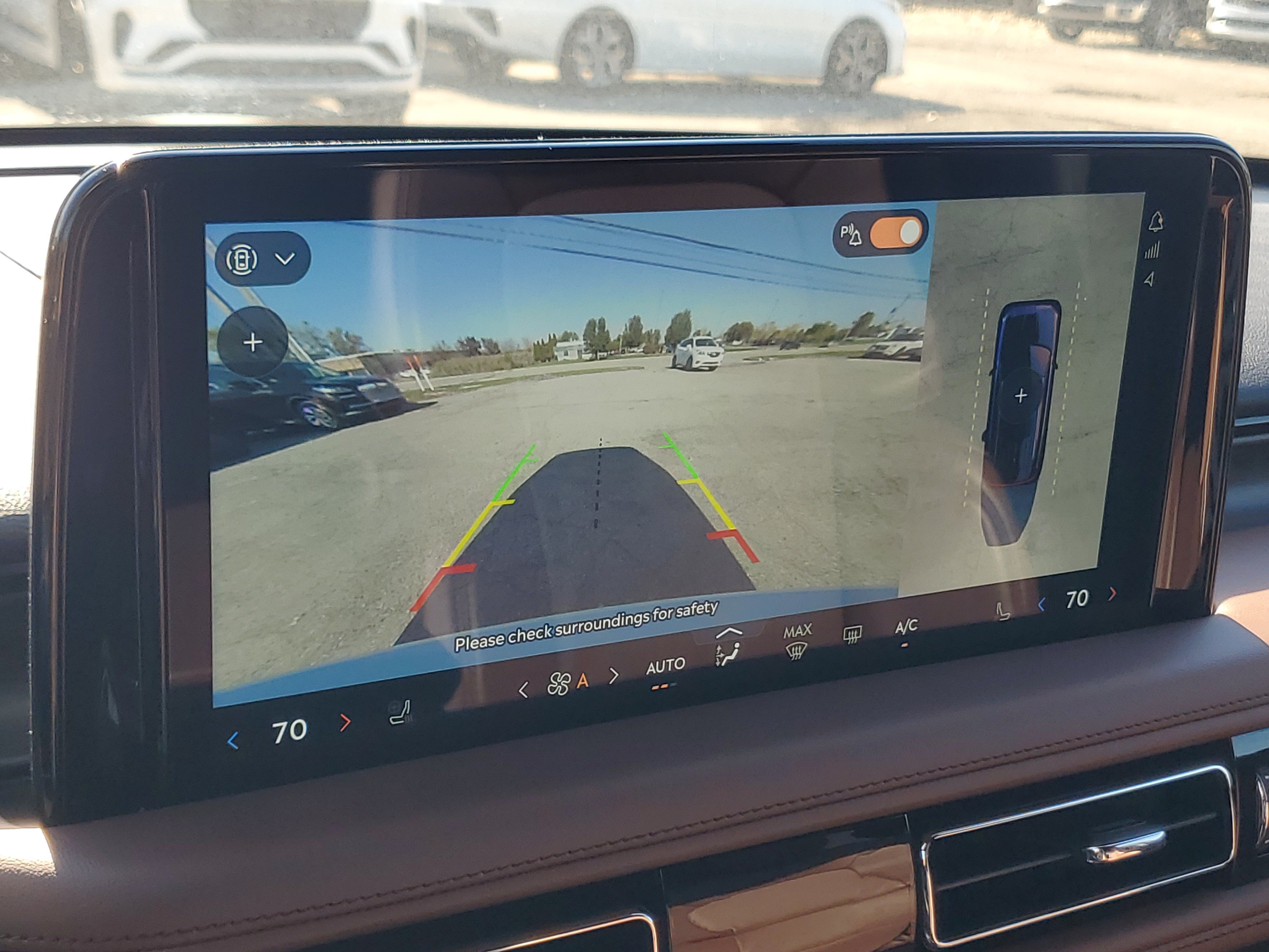 Used 2025 Lincoln Aviator Reserve w/ Equipment Group 201A AWD/4WD image 17