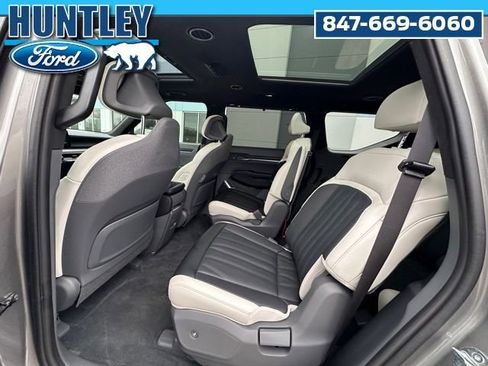 Used 2024 Kia EV9 GT-Line image 19