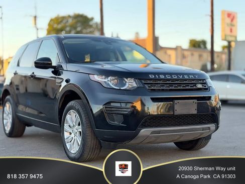 Used 2018 Land Rover Discovery Sport SE image 1
