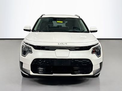 Used 2023 Kia Niro Wind w/ Wind Preserve Package