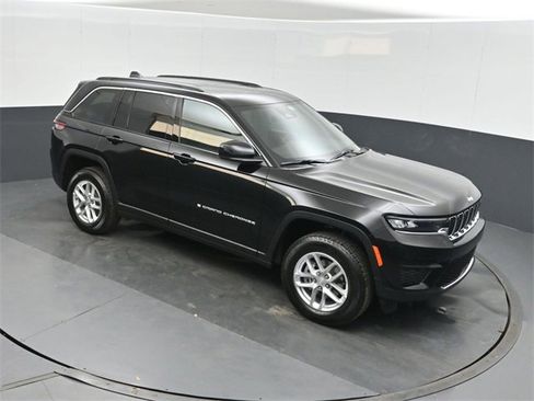 New 2025 Jeep Grand Cherokee Laredo X image 28