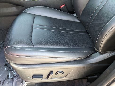 Certified 2023 Kia Sorento SX image 23