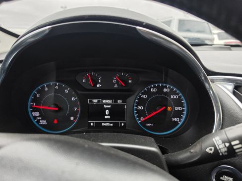 Used 2020 Chevrolet Malibu LT w/ Leather Package image 19