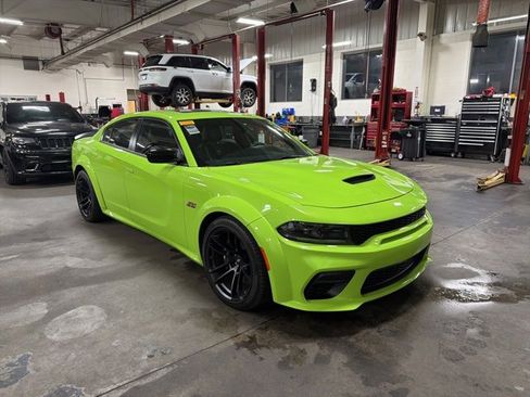 Used 2023 Dodge Charger Scat Pack image 2