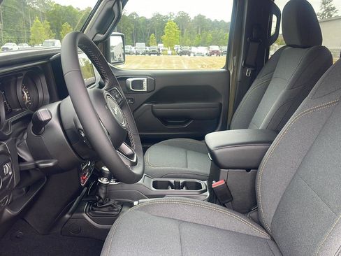 New 2026 Jeep Gladiator Willys AWD/4WD image 14