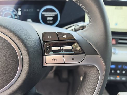 New 2026 Hyundai Elantra Limited FWD image 35