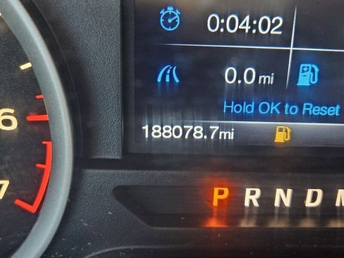 Used 2017 Ford F150 XLT w/ Equipment Group 302A Luxury image 26