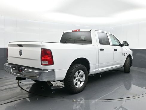 Used 2019 RAM 1500 Tradesman w/ Chrome Appearance Group RWD image 7