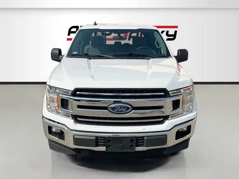 Used 2019 Ford F150 XLT RWD image 2
