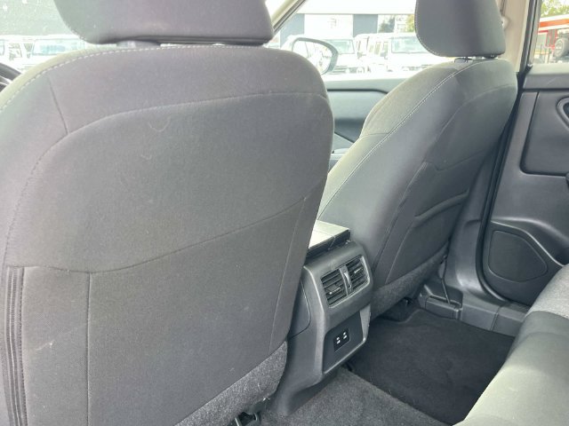 Used 2024 Nissan Rogue SV AWD/4WD image 20