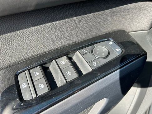 New 2026 Nissan Pathfinder SL AWD/4WD image 29