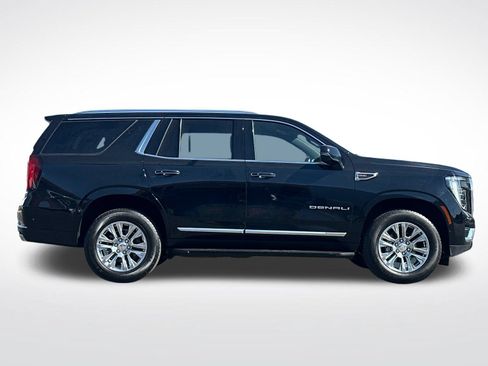 Used 2025 GMC Yukon Denali AWD/4WD image 2