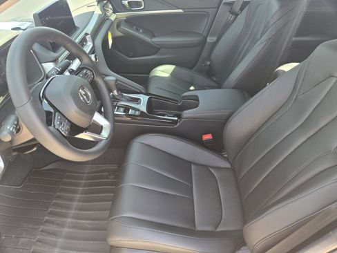 New 2026 Acura Integra image 10