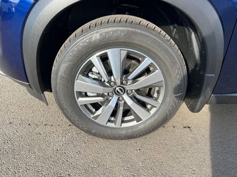 New 2025 Nissan Pathfinder SL w/ Lighting Package (N92) image 9