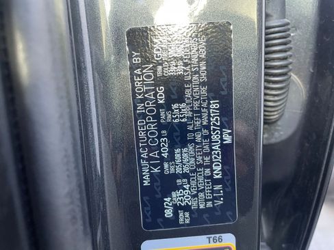 Used 2025 Kia Soul LX w/ LX Technology Package image 34