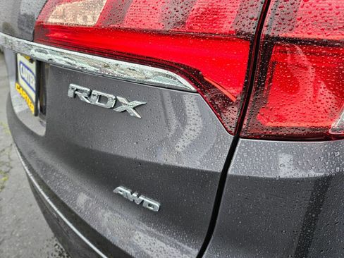 Used 2017 Acura RDX AWD w/ Advance Package image 18