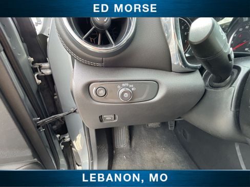 Certified 2025 Chevrolet Blazer LT FWD image 17
