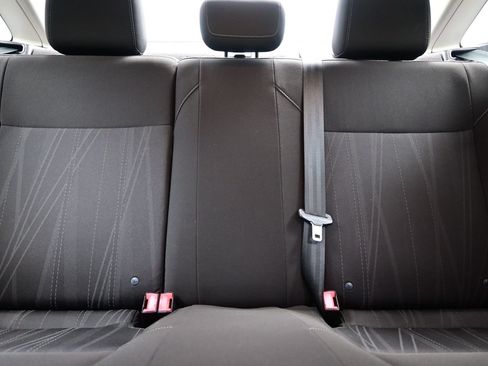 Used 2015 Ford Focus SE FWD image 15