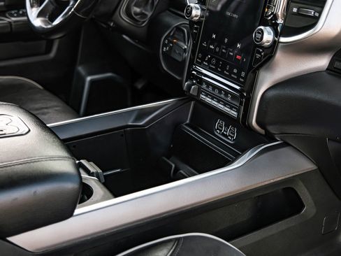 Used 2022 RAM 3500 Laramie image 27