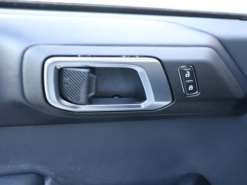 Used 2025 Ford Bronco Outer Banks AWD/4WD image 20