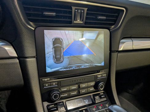 Used 2018 Porsche 911 Carrera 4S image 40