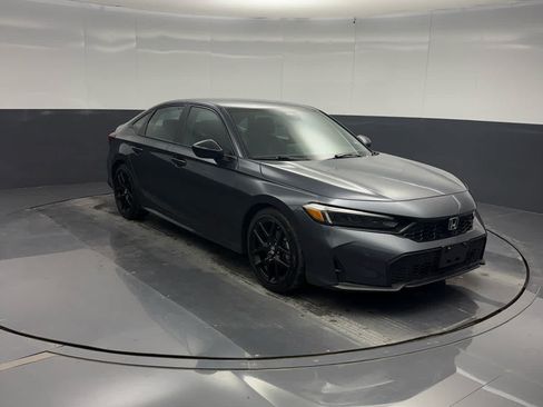 Used 2025 Honda Civic Sport image 6