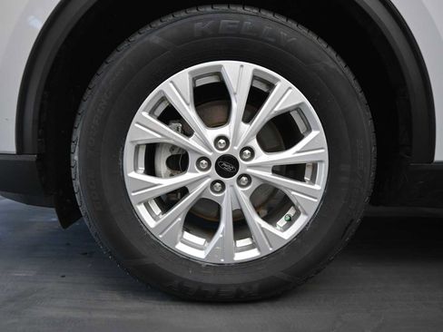 Used 2025 Ford Escape Active w/ Cold Weather Package FWD image 2